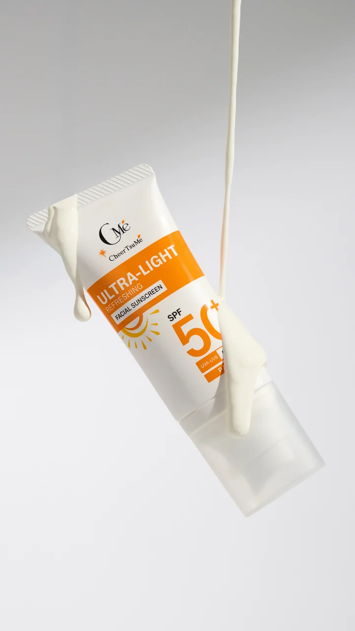 กันแดด SPF 65.8 PA++++ · กันน้ำ 40 นาที · 40g